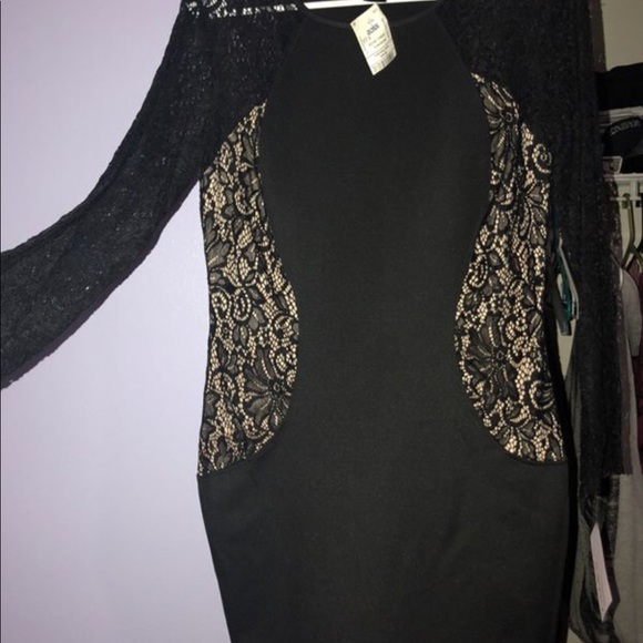 Black dress - Picture 1 of 2